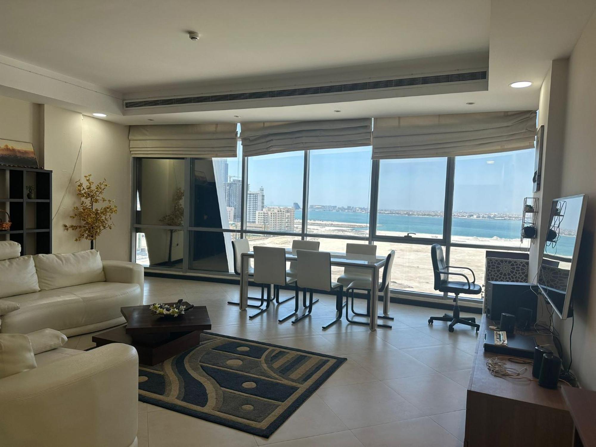 Falcon Look Apartment Manama Exterior photo